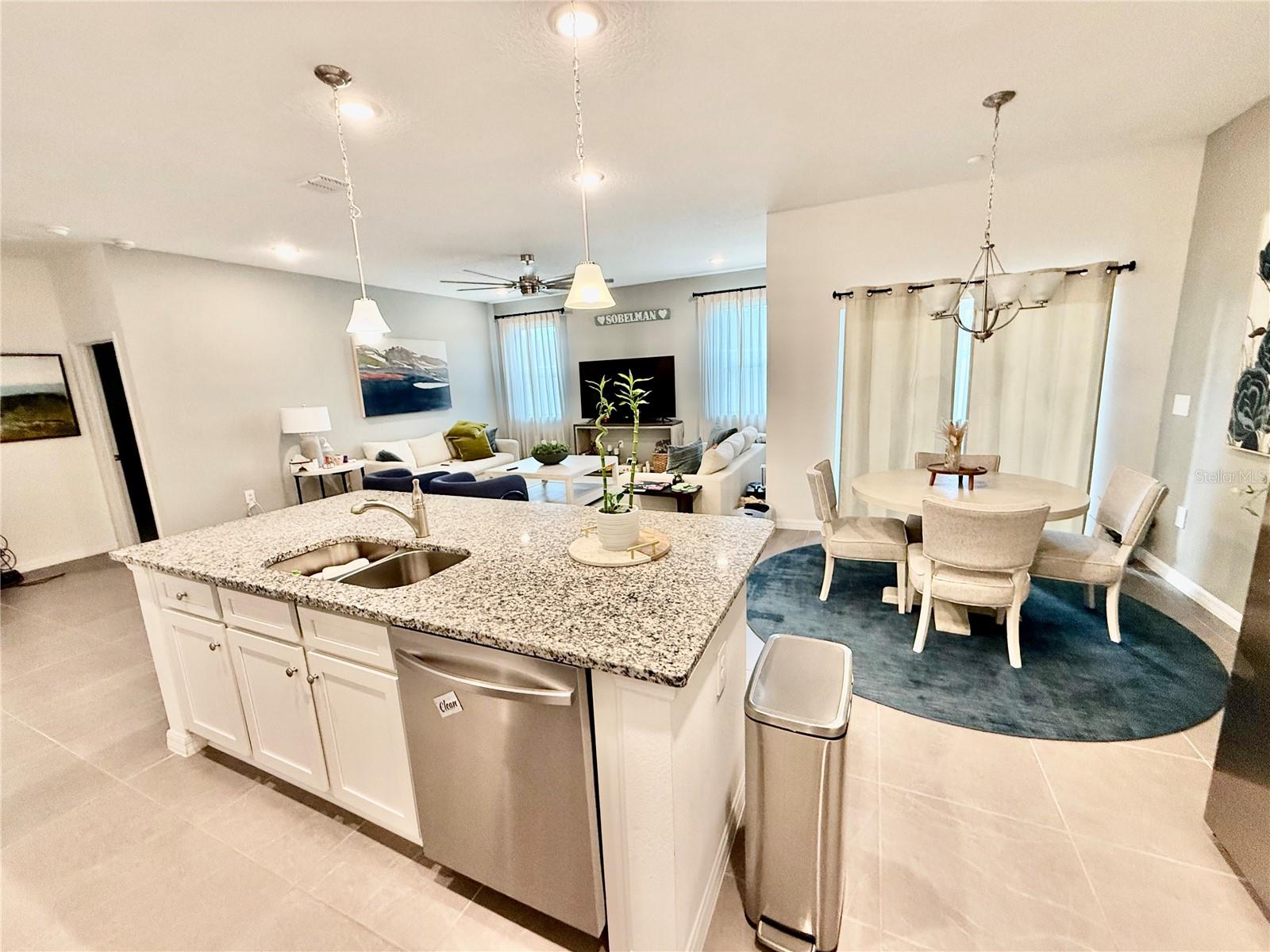 MAYHILL - Residential