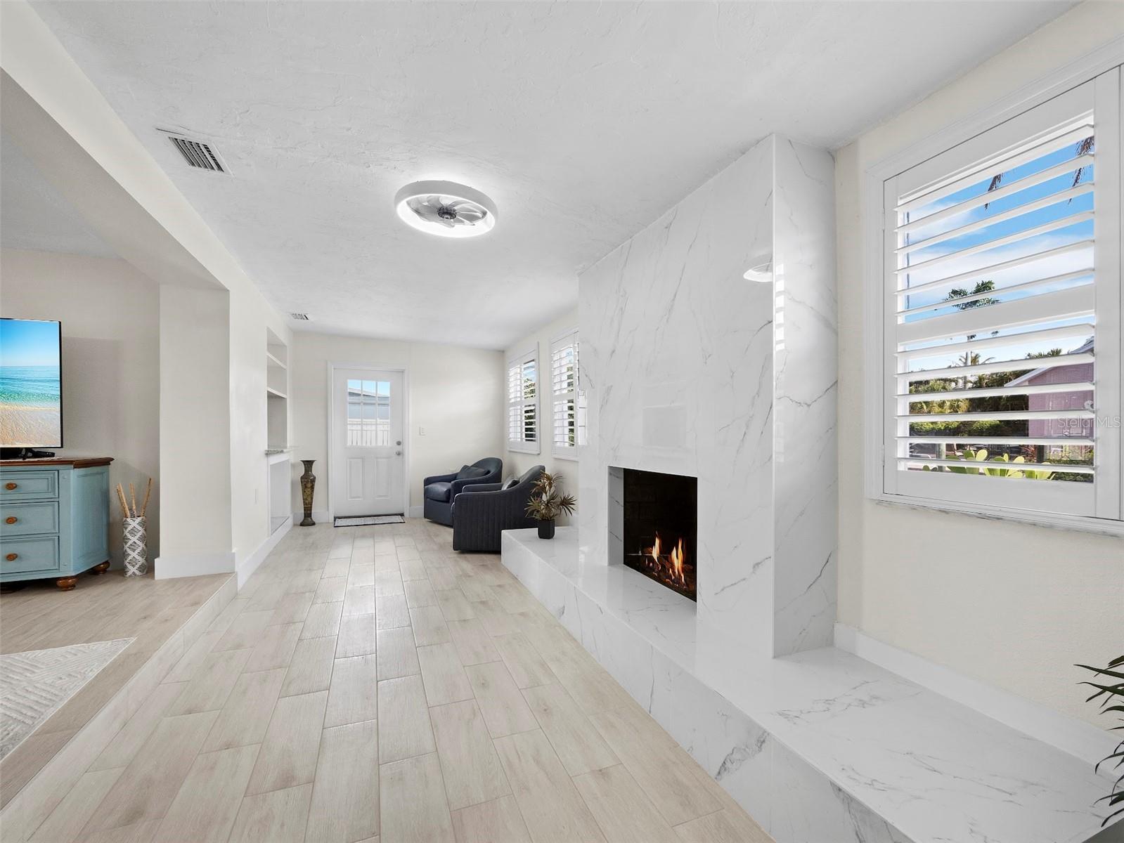 LONGBOAT KEY - Residential