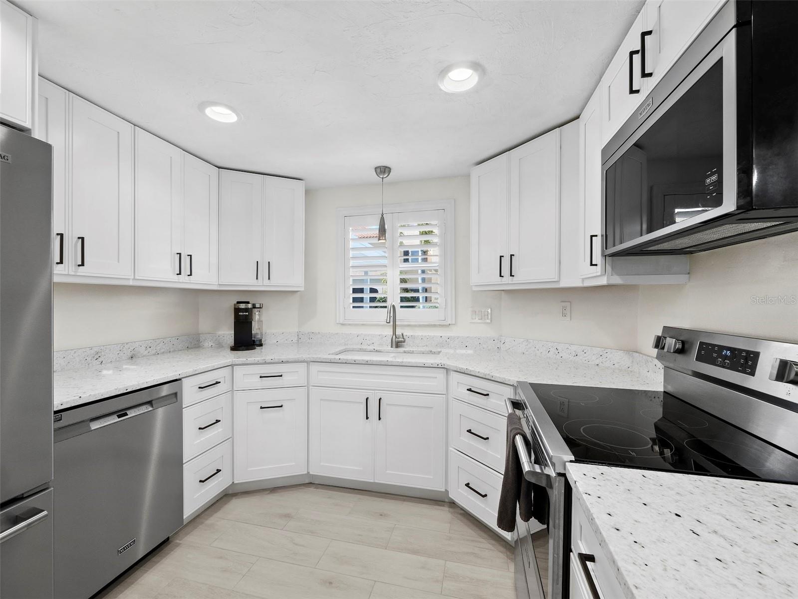 LONGBOAT KEY - Residential