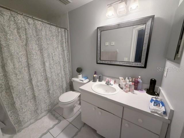 RESERVE/LAKEVIEW CONDO - Residential