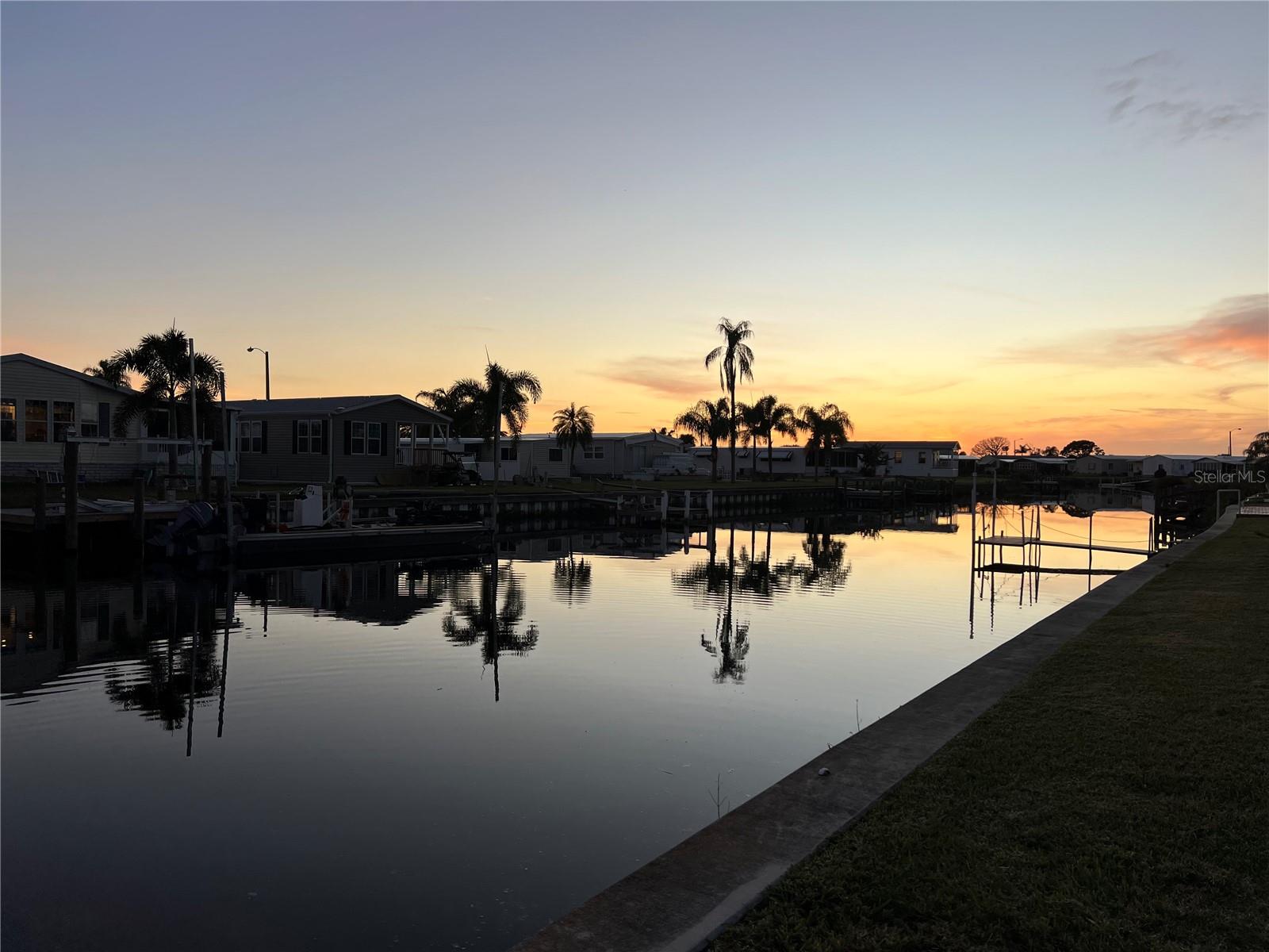 HARBOR COVE - Land
