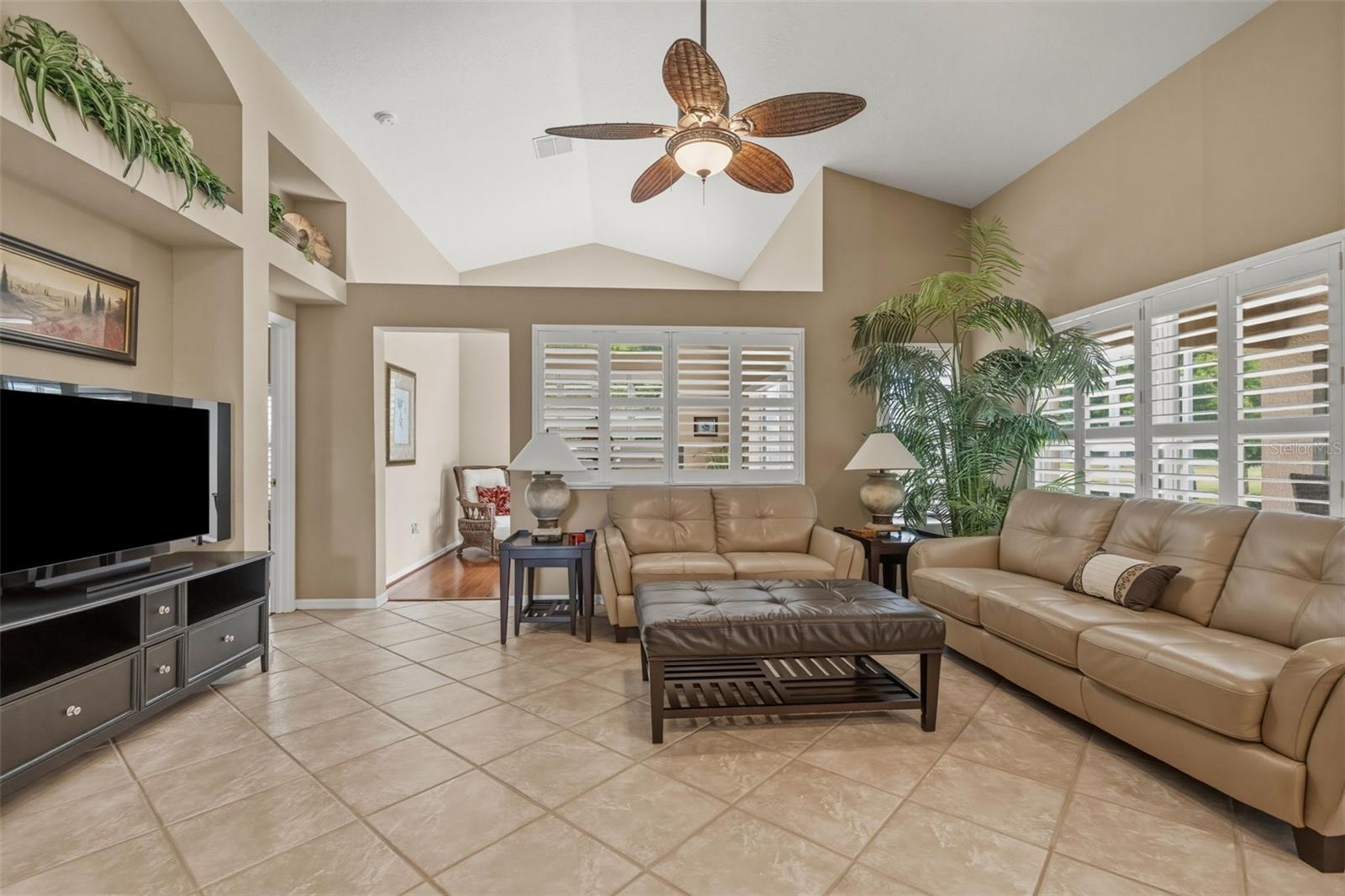 PLANTATION PALMS PH 03B - Residential