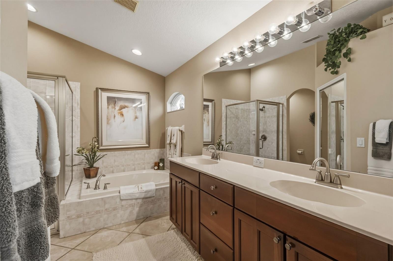 PLANTATION PALMS PH 03B - Residential