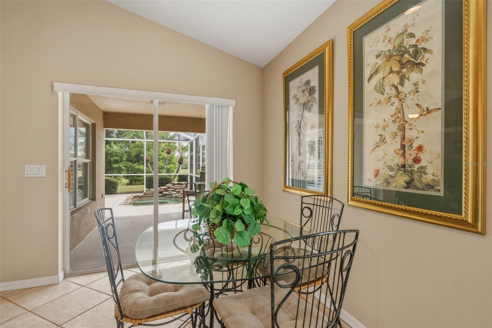 PLANTATION PALMS PH 03B - Residential