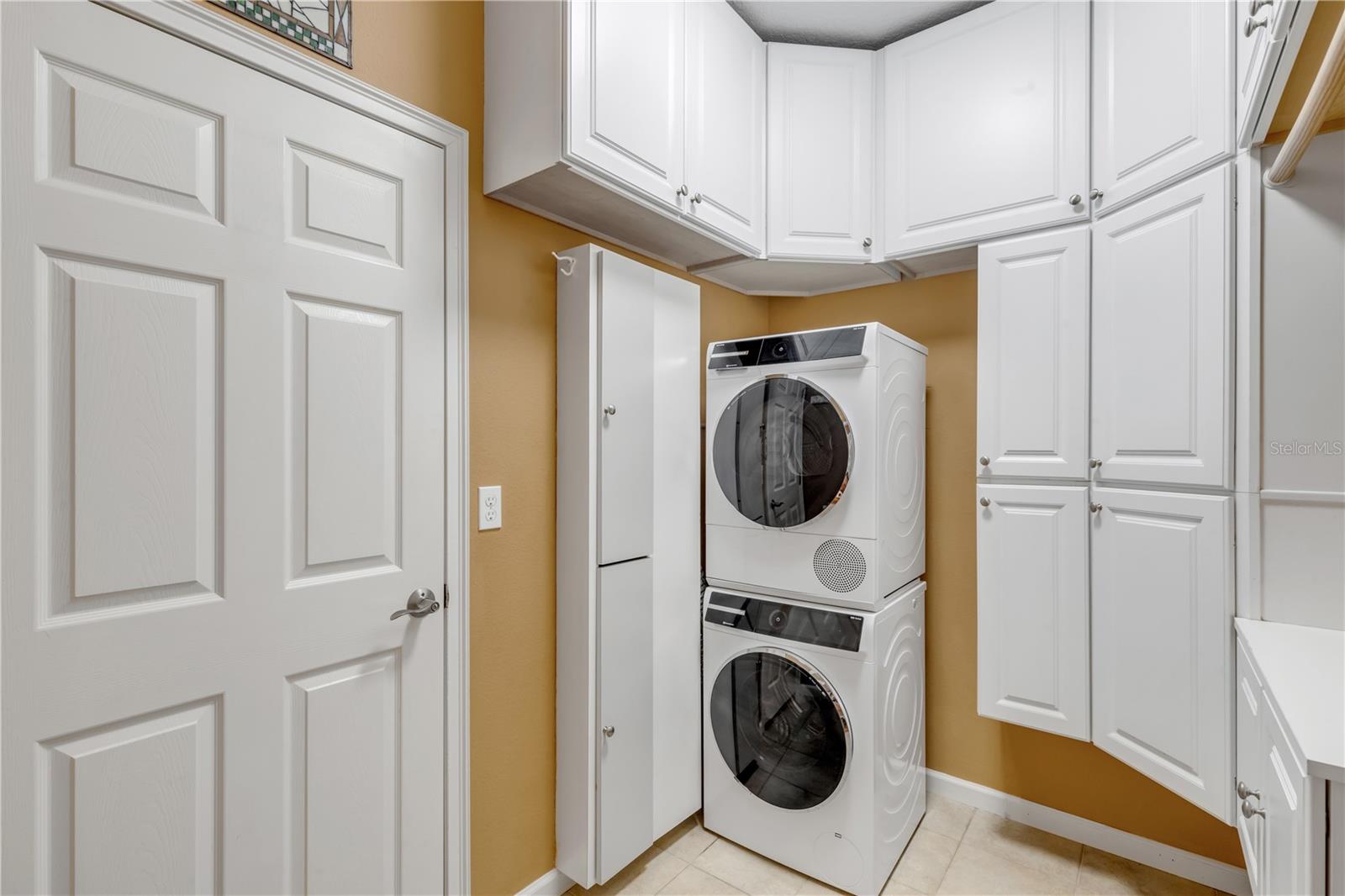 DETWILERS ADD 01 NEW SMYRNA BCH - Residential