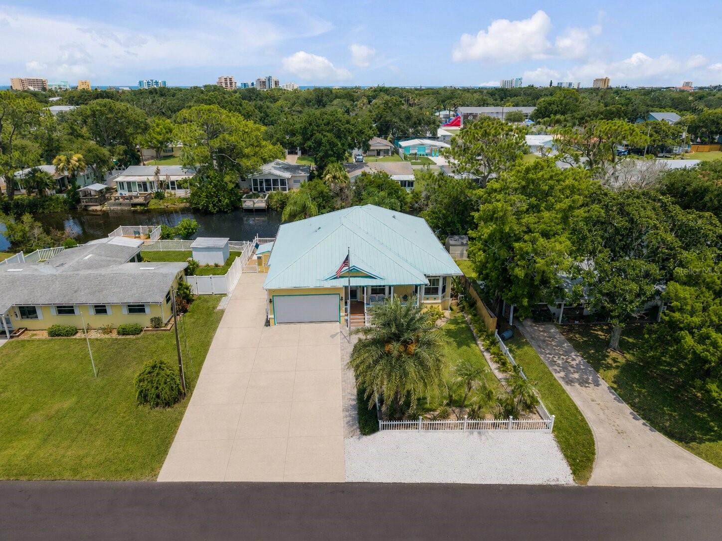 DETWILERS ADD 01 NEW SMYRNA BCH - Residential