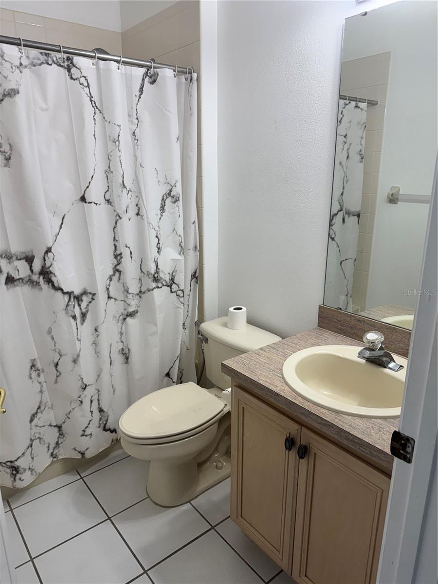 REMINGTON PH 1 TRACT F - Residential Lease