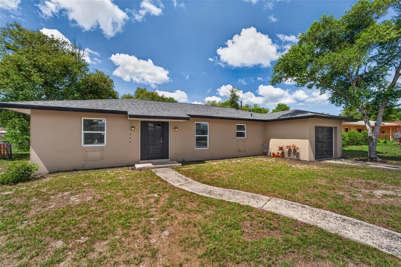 SPRING HILL - Residential