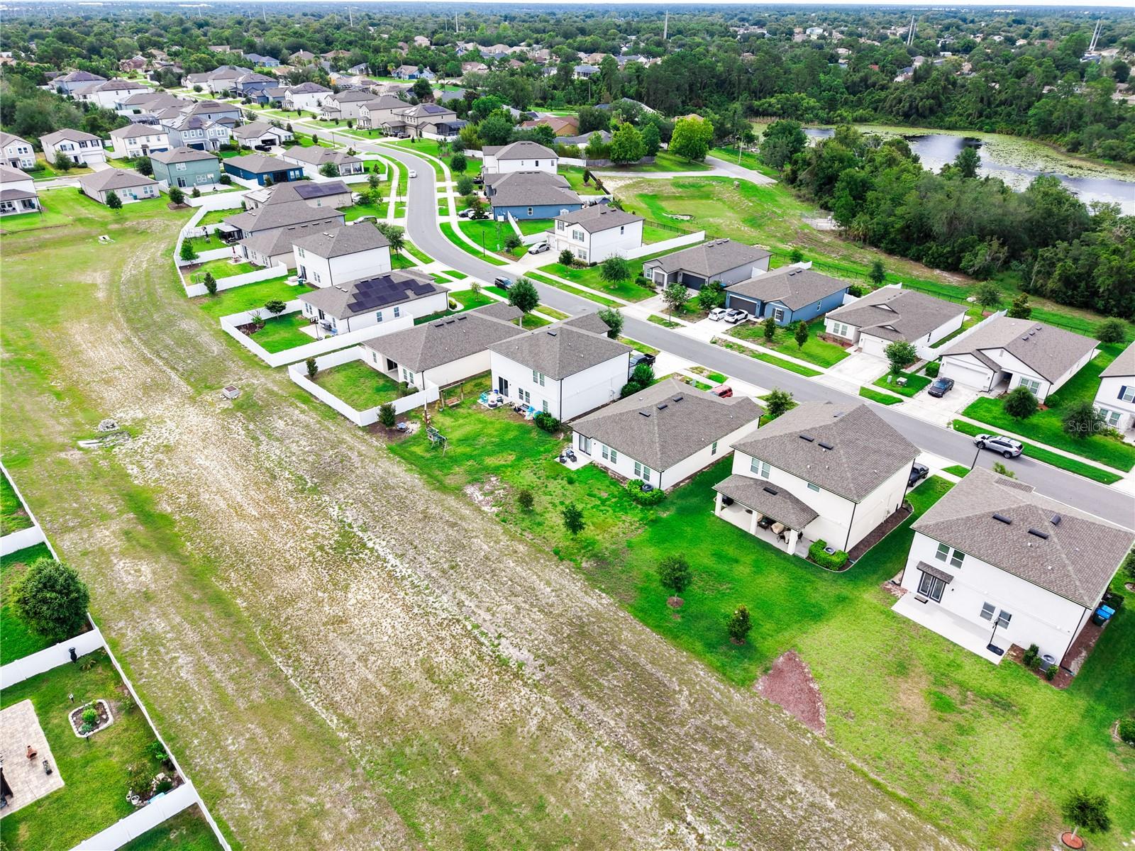 HAMPTON OAKS - Residential
