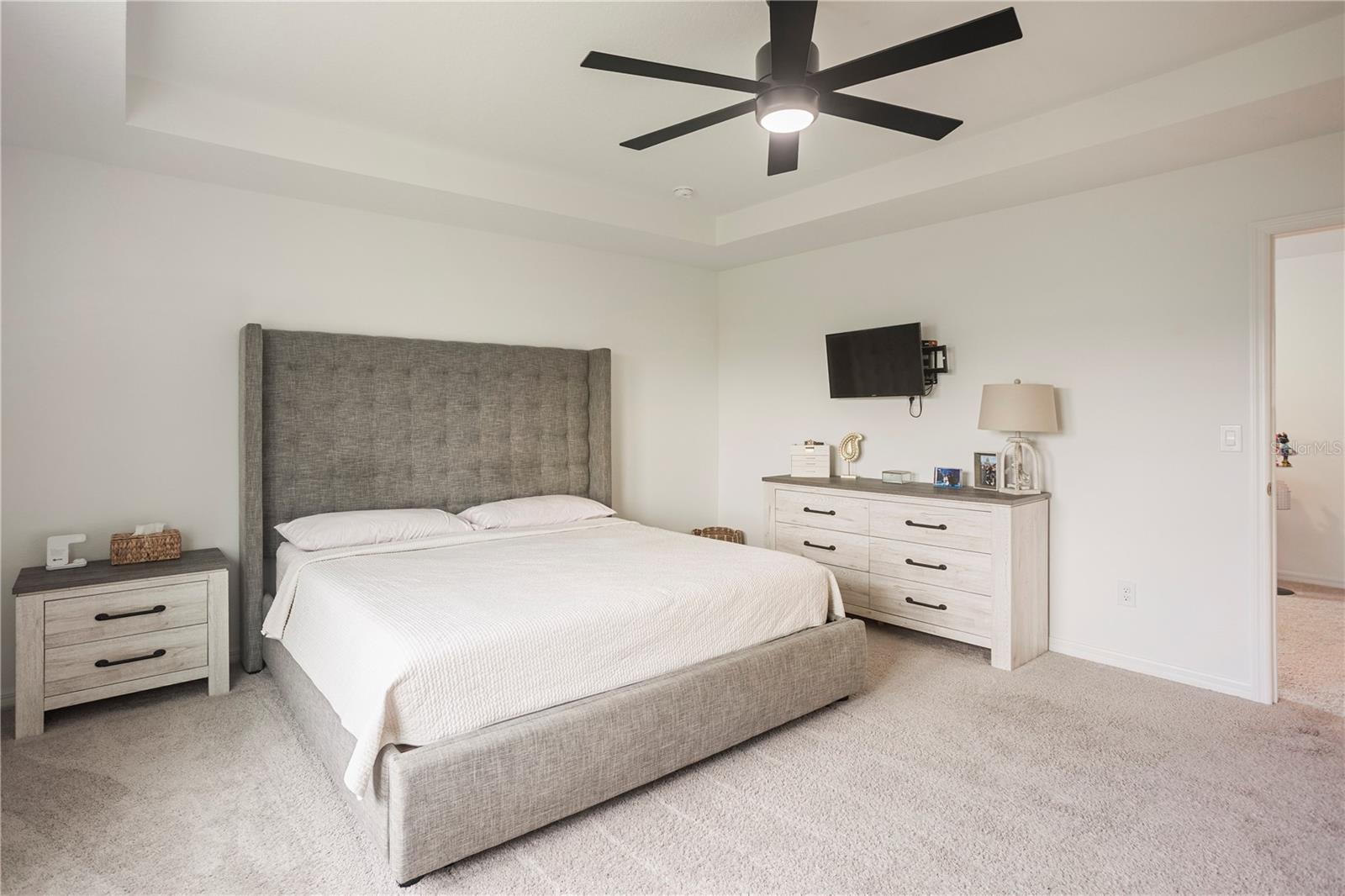 HAMPTON OAKS - Residential