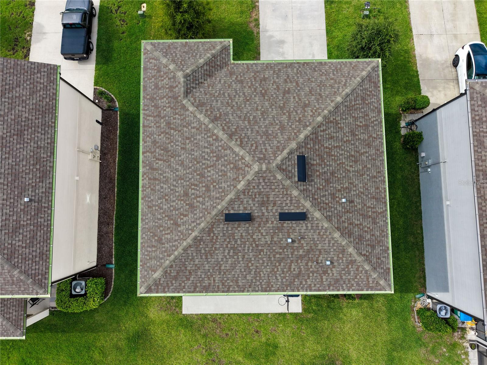 HAMPTON OAKS - Residential