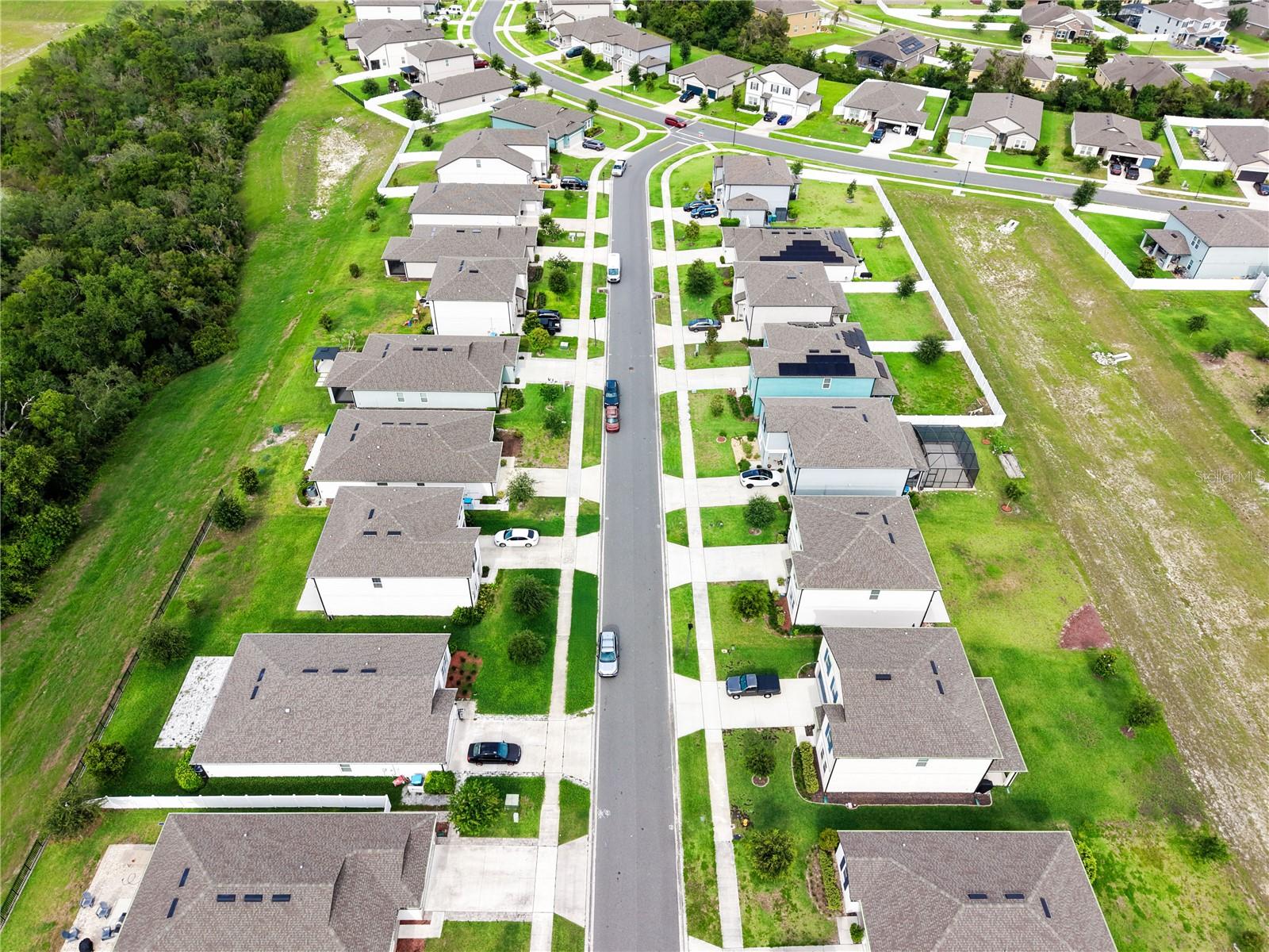 HAMPTON OAKS - Residential
