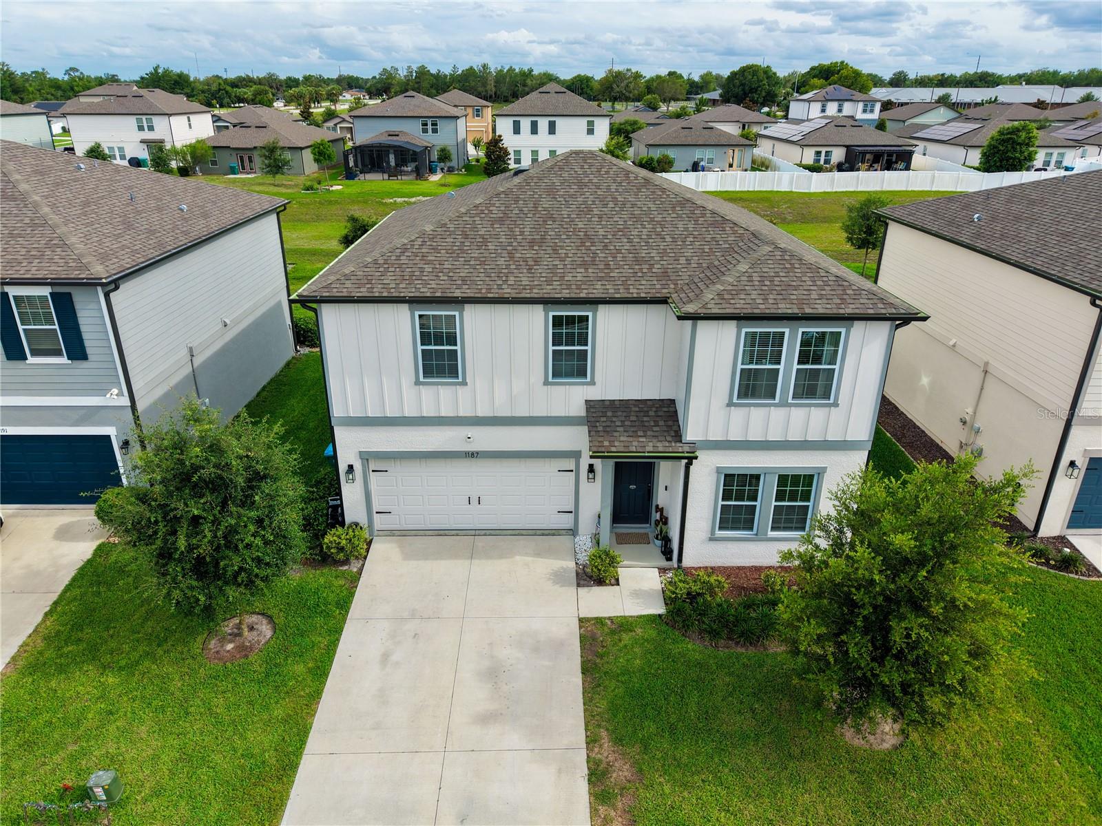 HAMPTON OAKS - Residential