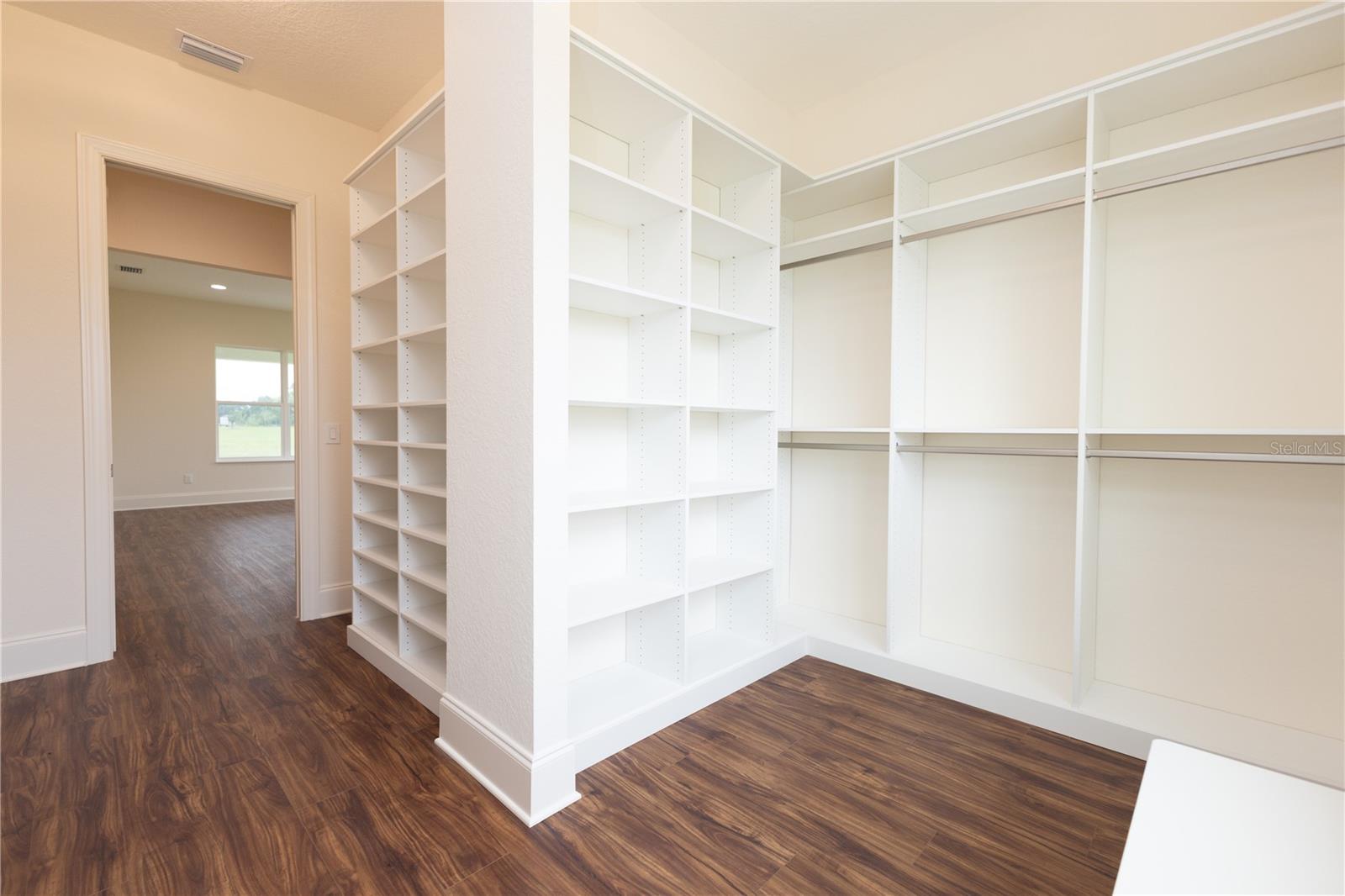 OXFORD LANDINGS - Residential