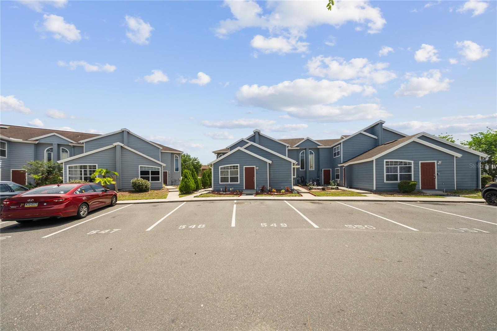ISLAND CLUB WEST - Residential