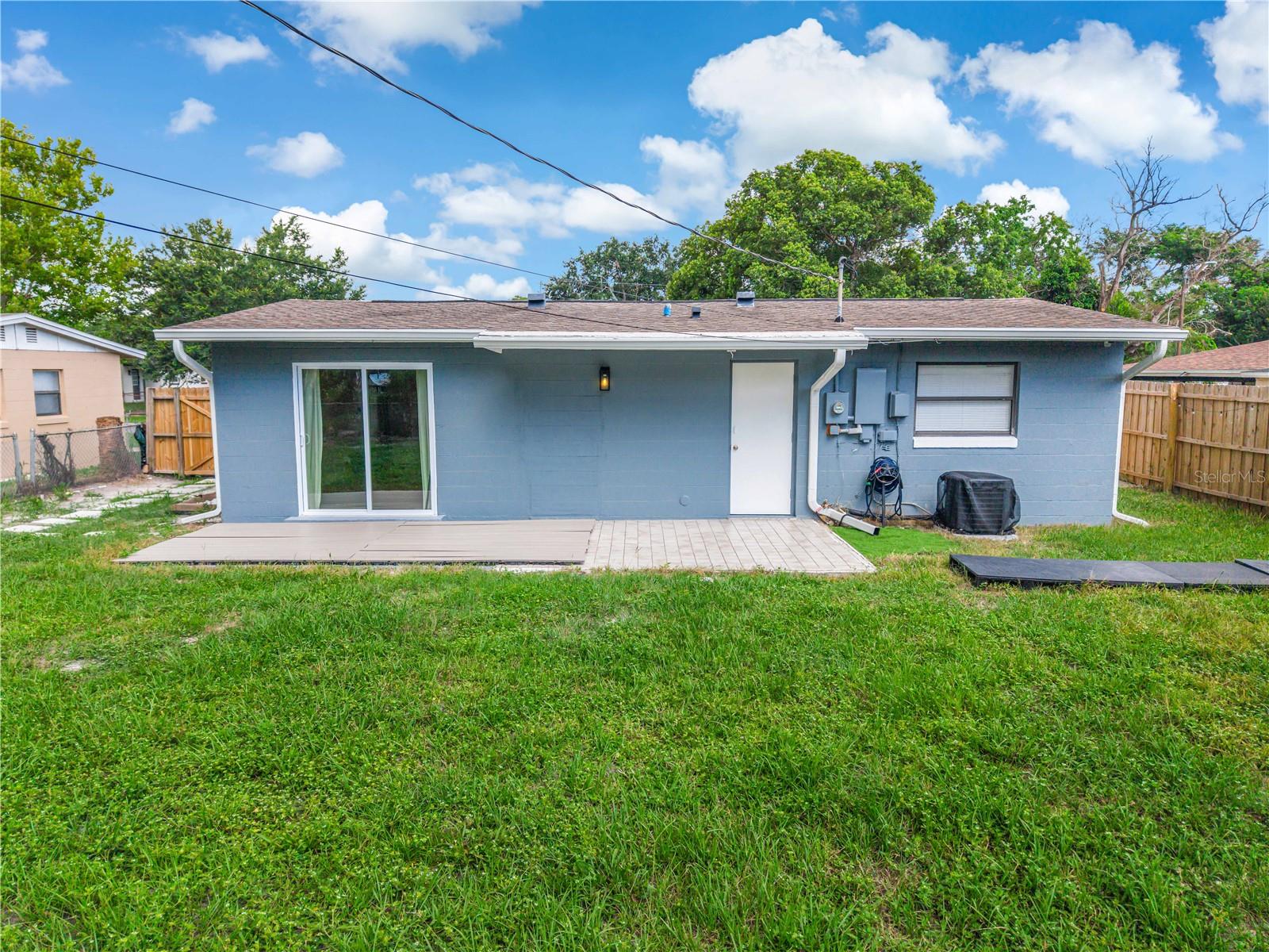 WOODMERE PARK 2ND REP - Residential Lease