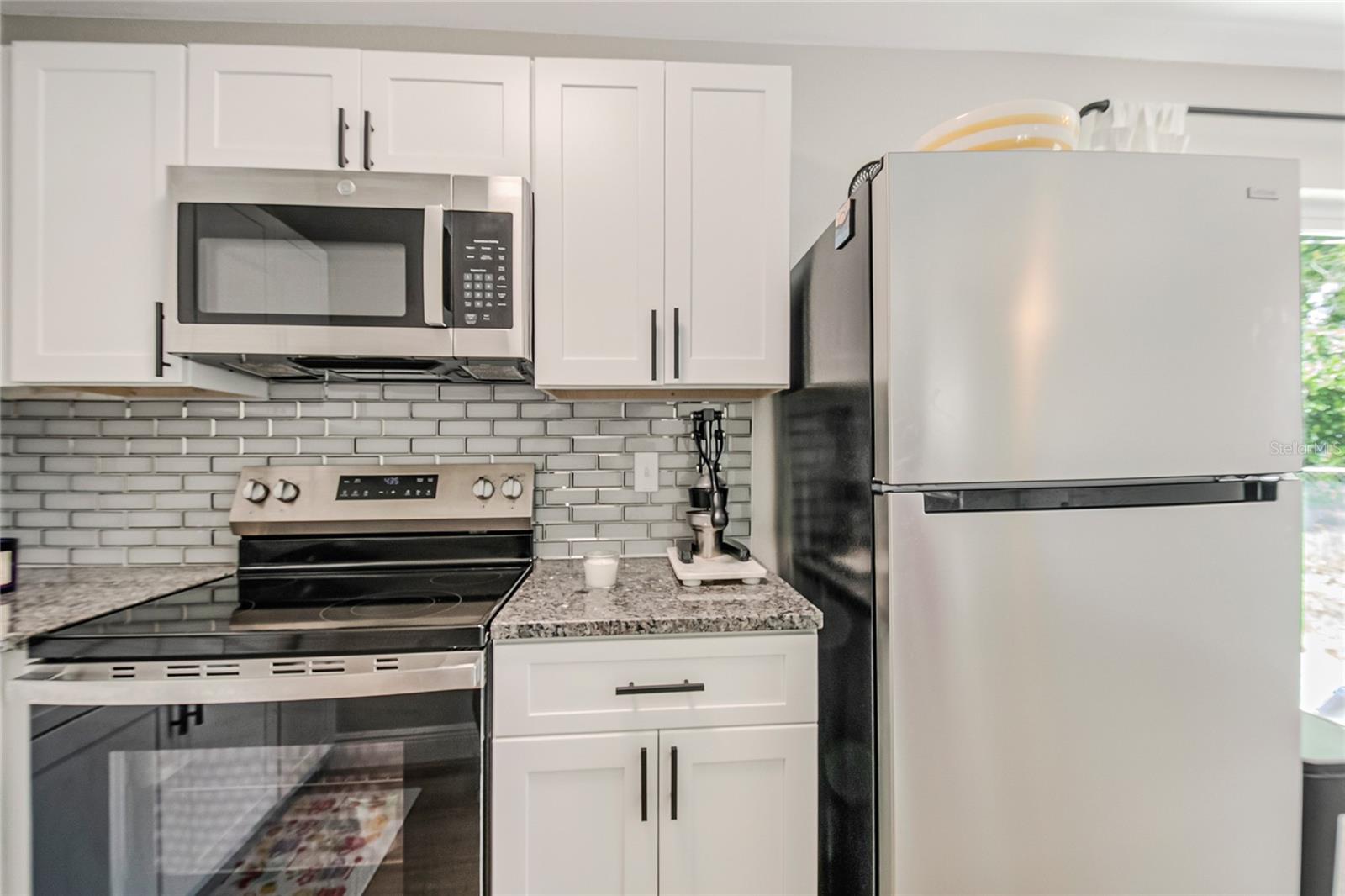WOODMERE PARK 2ND REP - Residential Lease