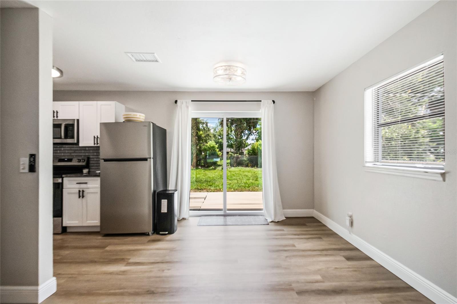 WOODMERE PARK 2ND REP - Residential Lease