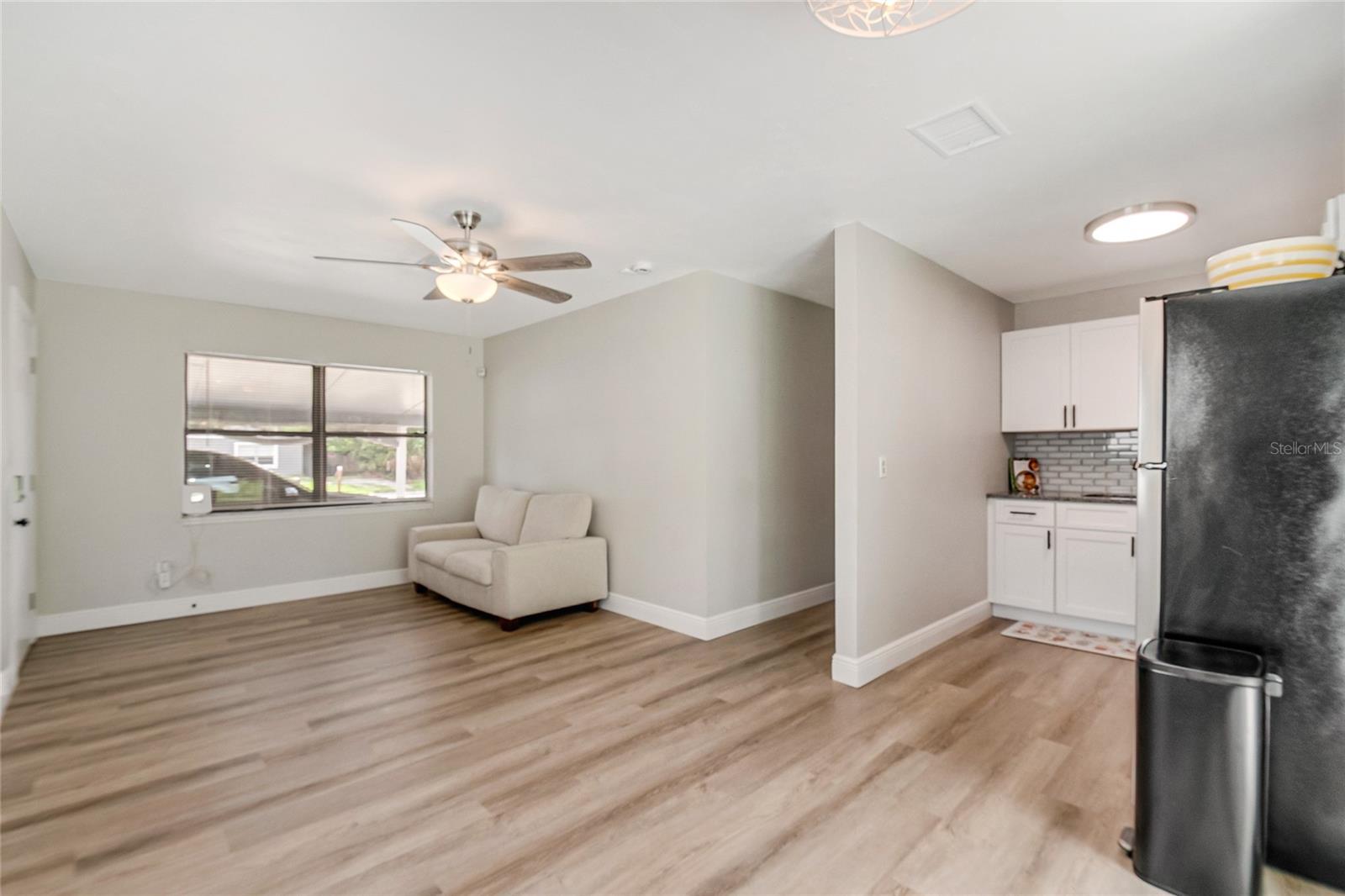WOODMERE PARK 2ND REP - Residential Lease
