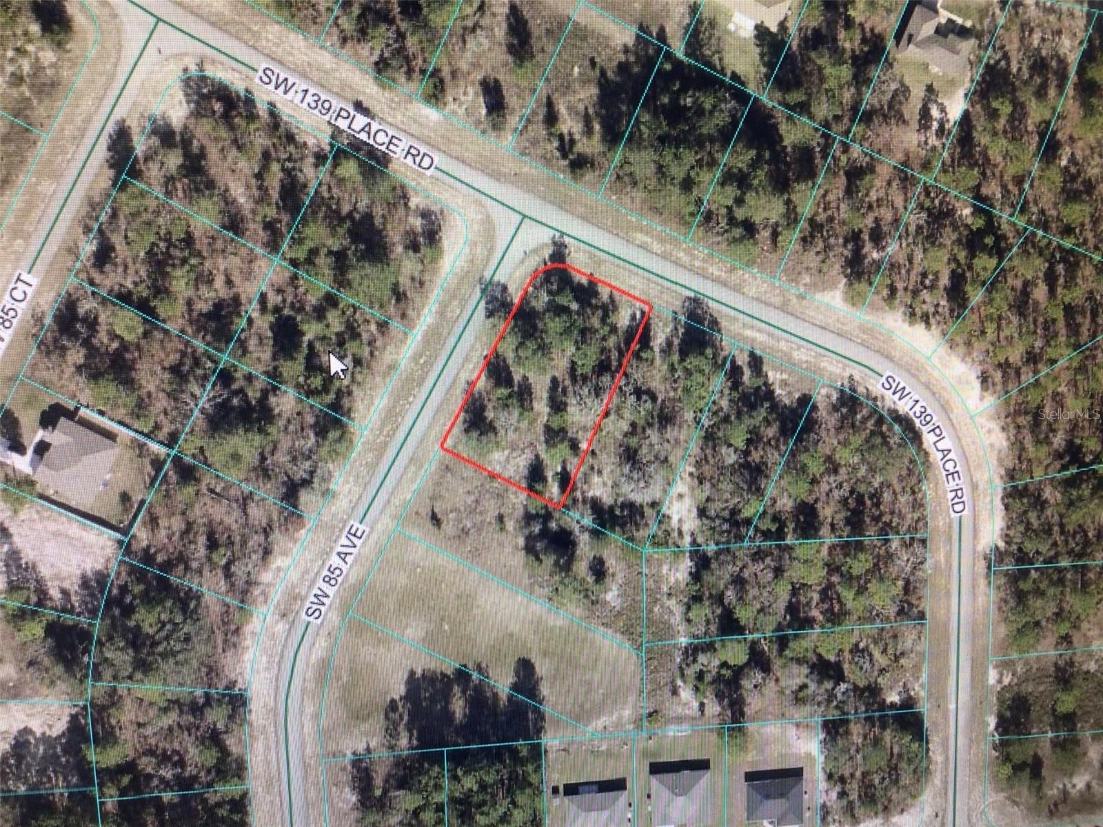MARION OAKS - Land