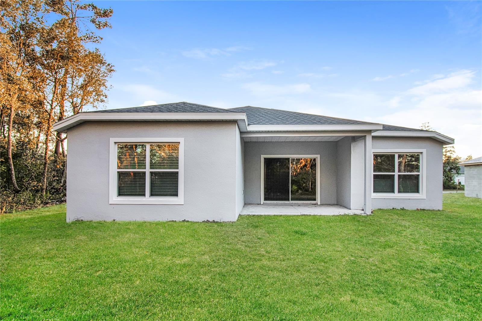 FLYING DUTCHMAN ESTATES PH 01 - Residential