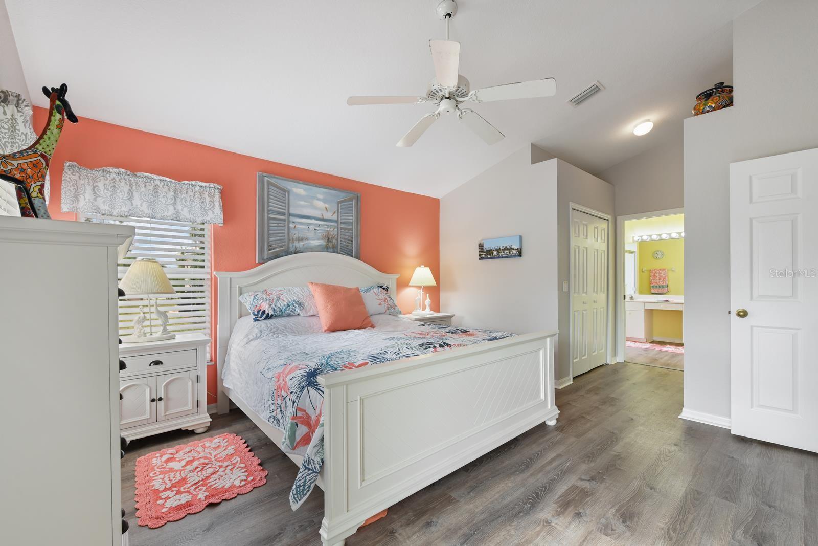 MARINERS PASS CONDO - Residential