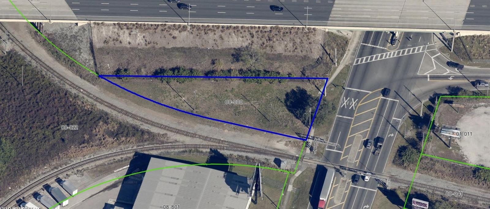 Prime commercial development opportunity located in the high-demand logistics corridor of South Orlando, just minutes from Orlando International Airport (MCO). This strategically positioned land (Parcel ID: 36-23-29-8920-00-000) offers exceptional connectivity to major highways including FL-417 and the 528 Beachline, making it an ideal site for industrial, warehousing, or business projects. Situated in a rapidly appreciating area near Taft and Boggy Creek, this property represents a solid asset for investors or developers looking to capitalize on Central Florida’s commercial expansion. Contact us today for full survey details, zoning specifications, and pricing.