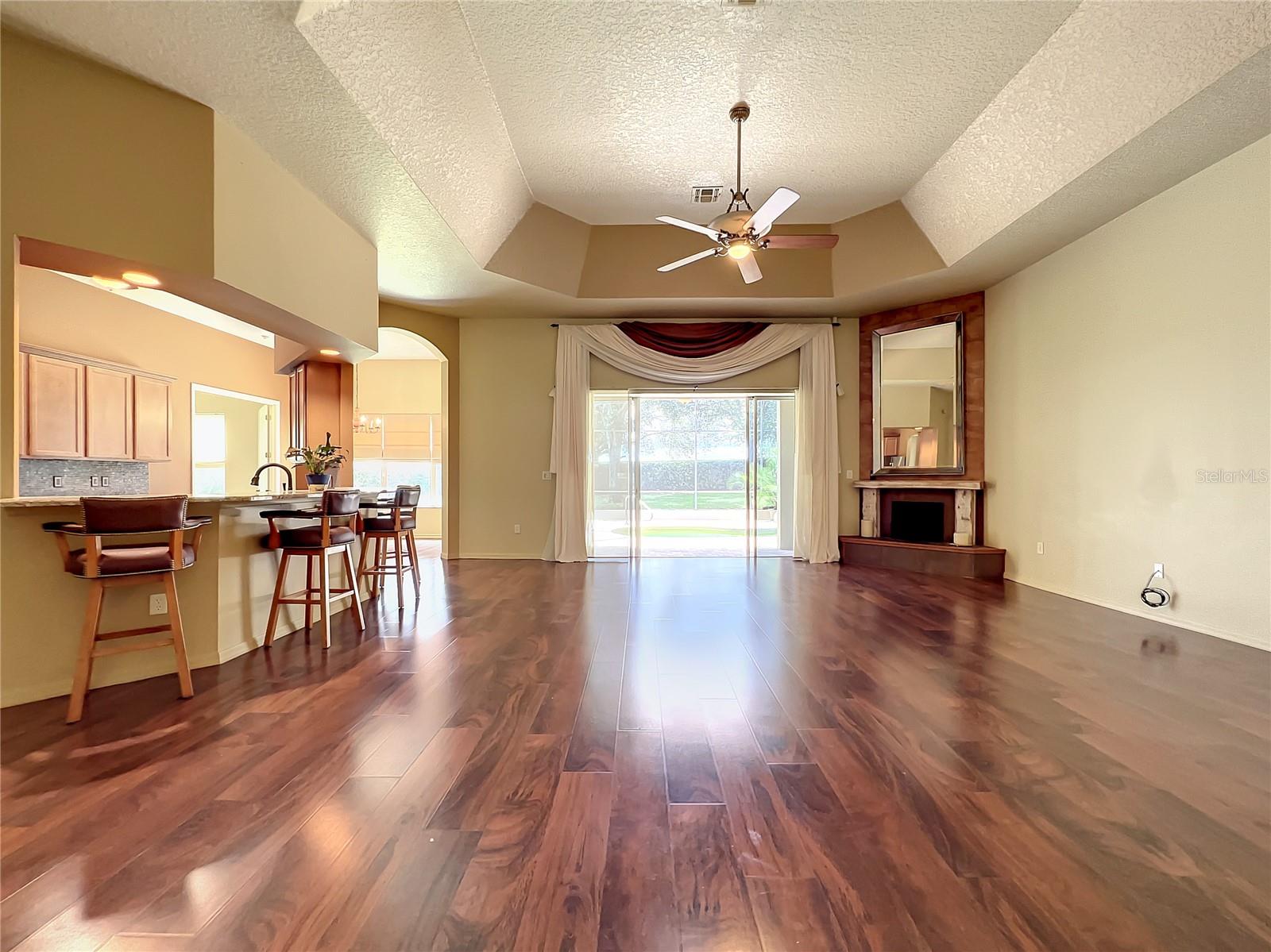 GROVELAND CASCADES GROVELAND PH 01 - Residential