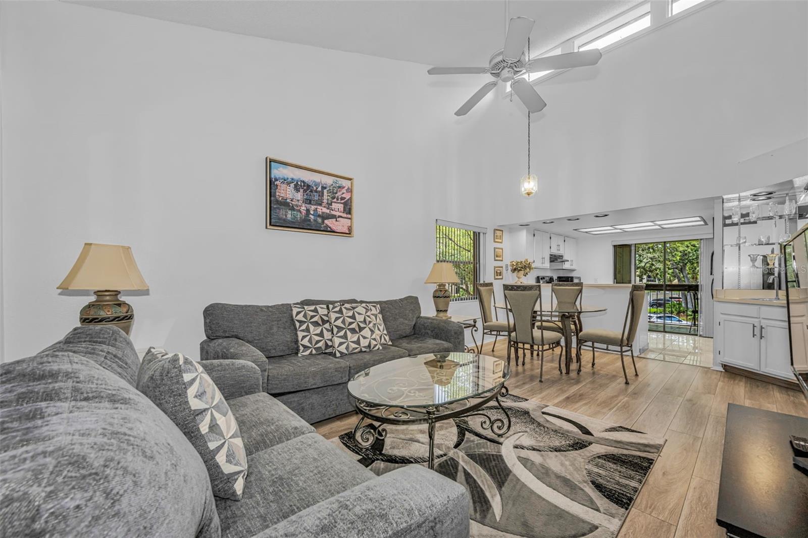 EAST LAKE WOODLANDS WOODLAKE RUN - Residential