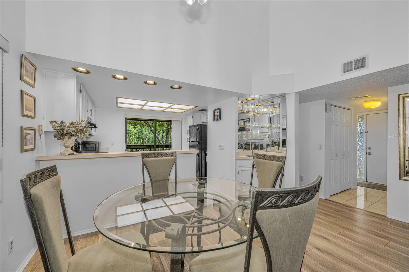 EAST LAKE WOODLANDS WOODLAKE RUN - Residential