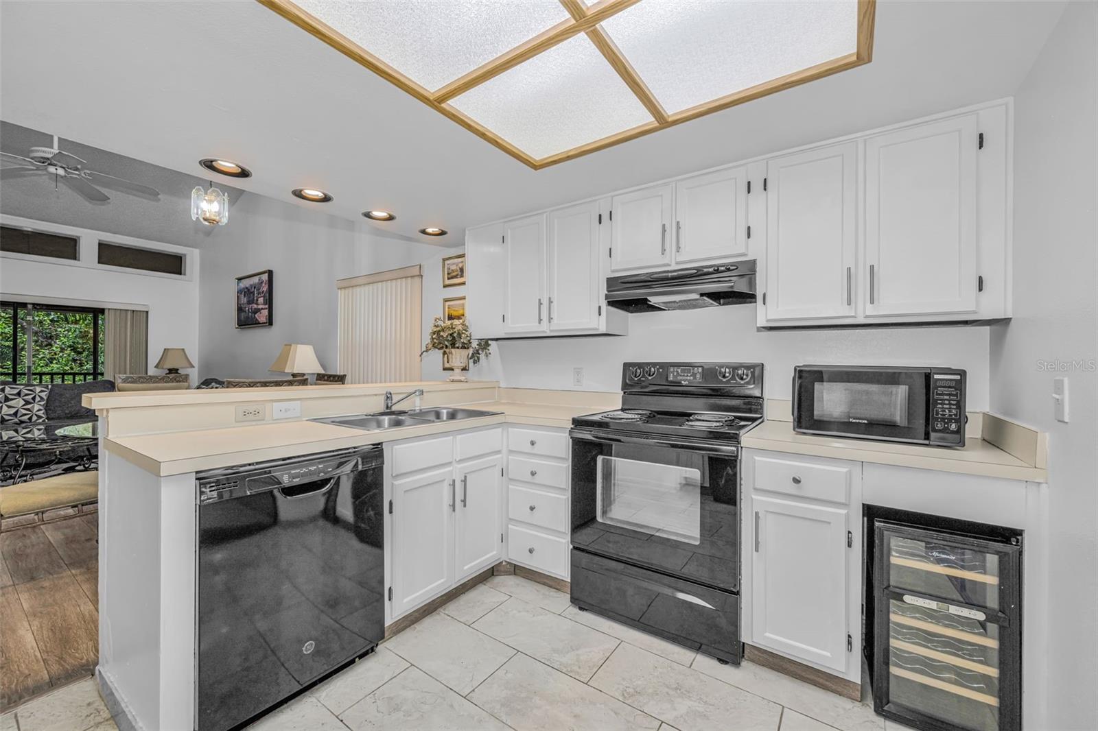 EAST LAKE WOODLANDS WOODLAKE RUN - Residential