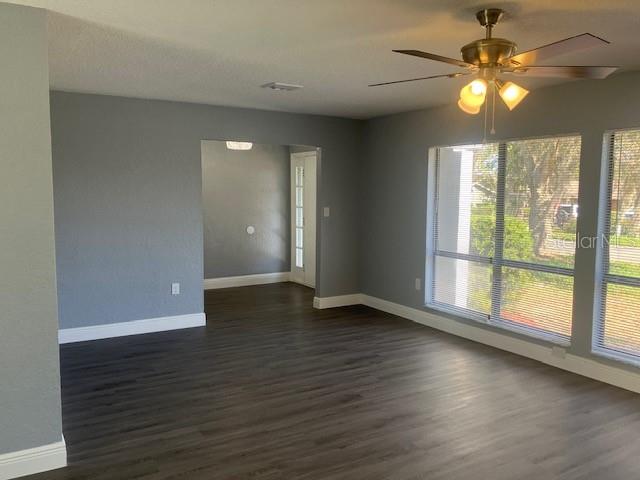 KINGS COVE - Residential