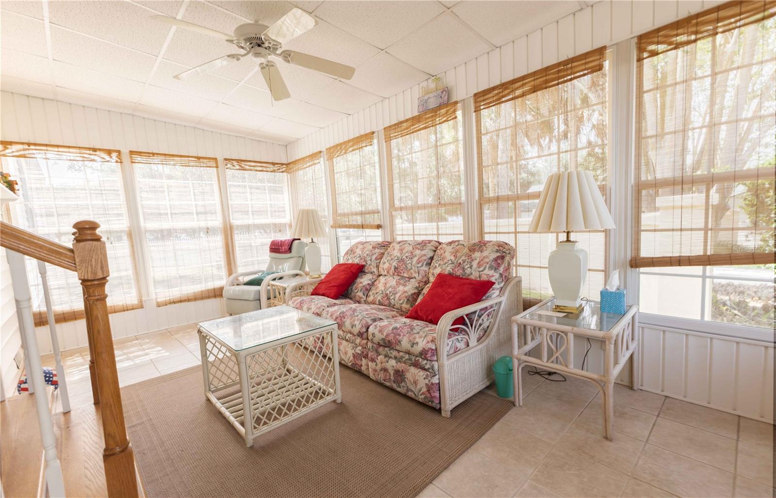 LADY LAKE ORANGE BLOSSOM GARDENS UNIT 13 - Residential Lease