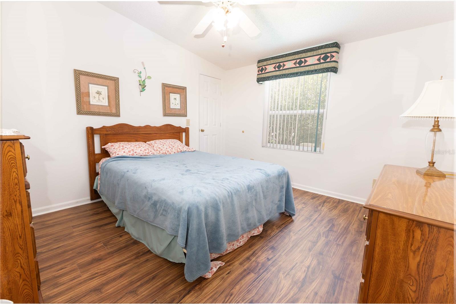 LADY LAKE ORANGE BLOSSOM GARDENS UNIT 13 - Residential Lease