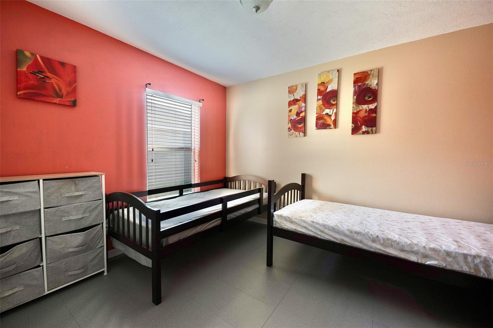 TRILLIUM VILLAGE C PH 01 - Residential