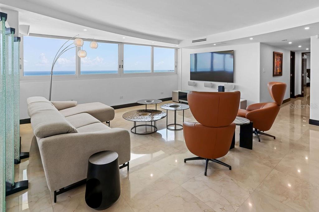 ISLA VERDE - BEACH TOWER - Residential