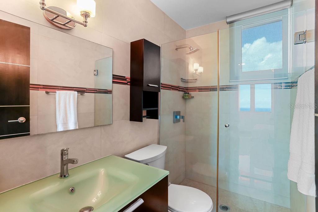 ISLA VERDE - BEACH TOWER - Residential