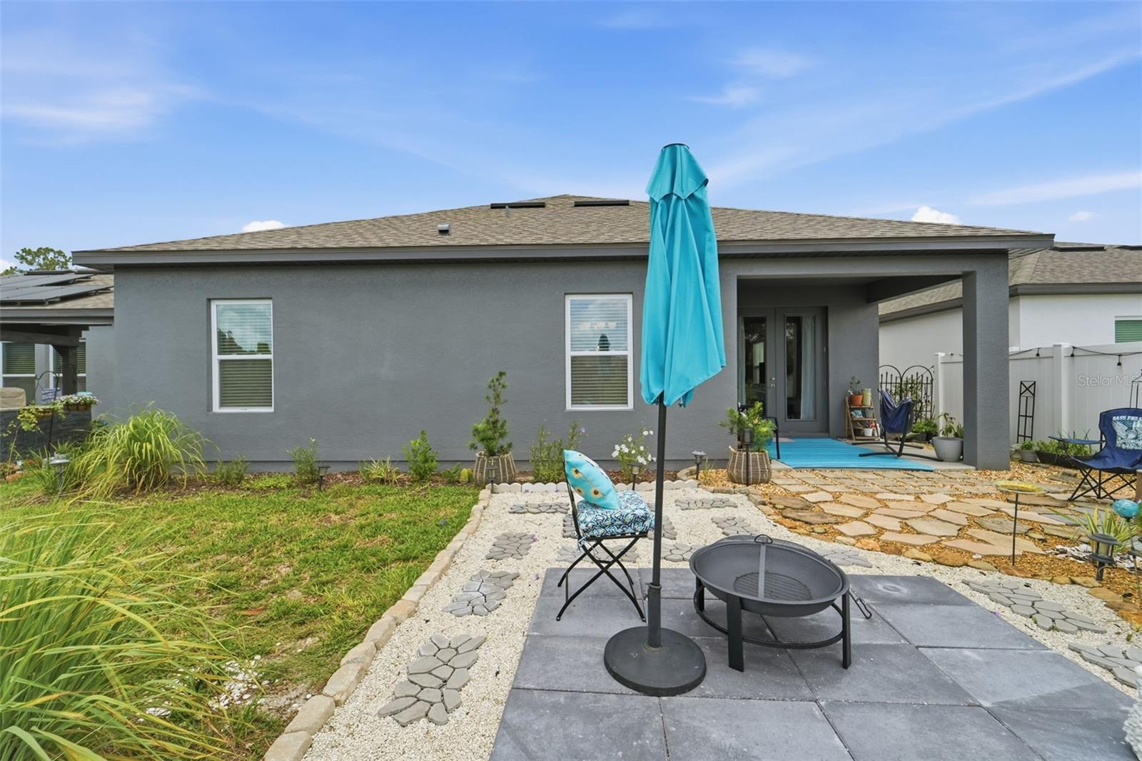 LINCOLN OAKS - Residential