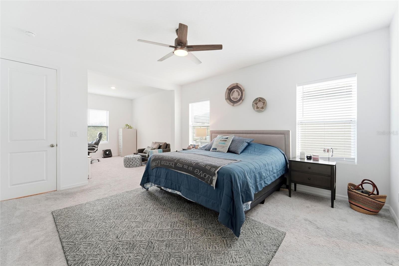LINCOLN OAKS - Residential