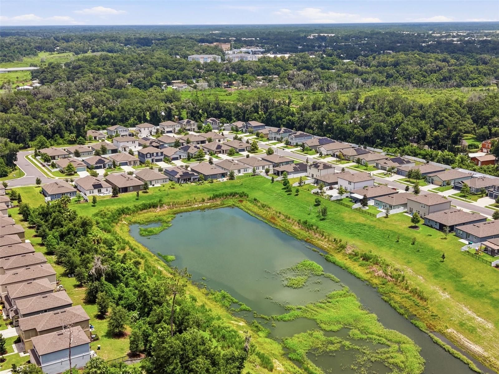 LINCOLN OAKS - Residential