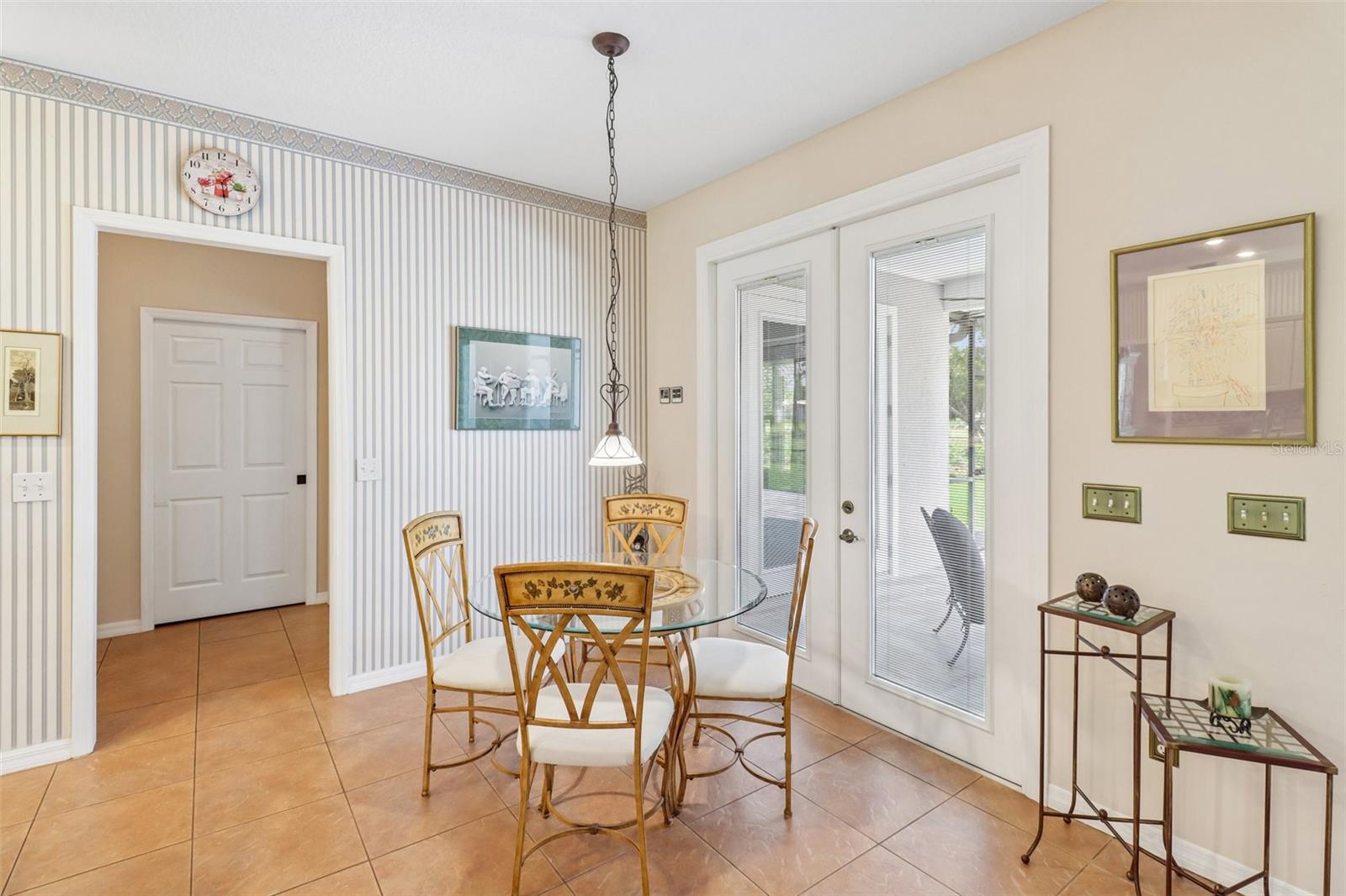 REGAL COVE - Residential