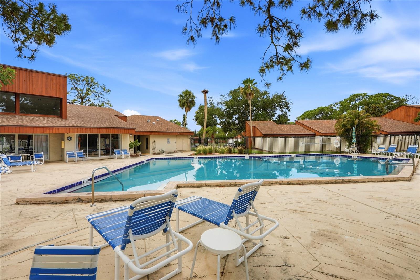 WOODLAKE 1 CONDO - Residential