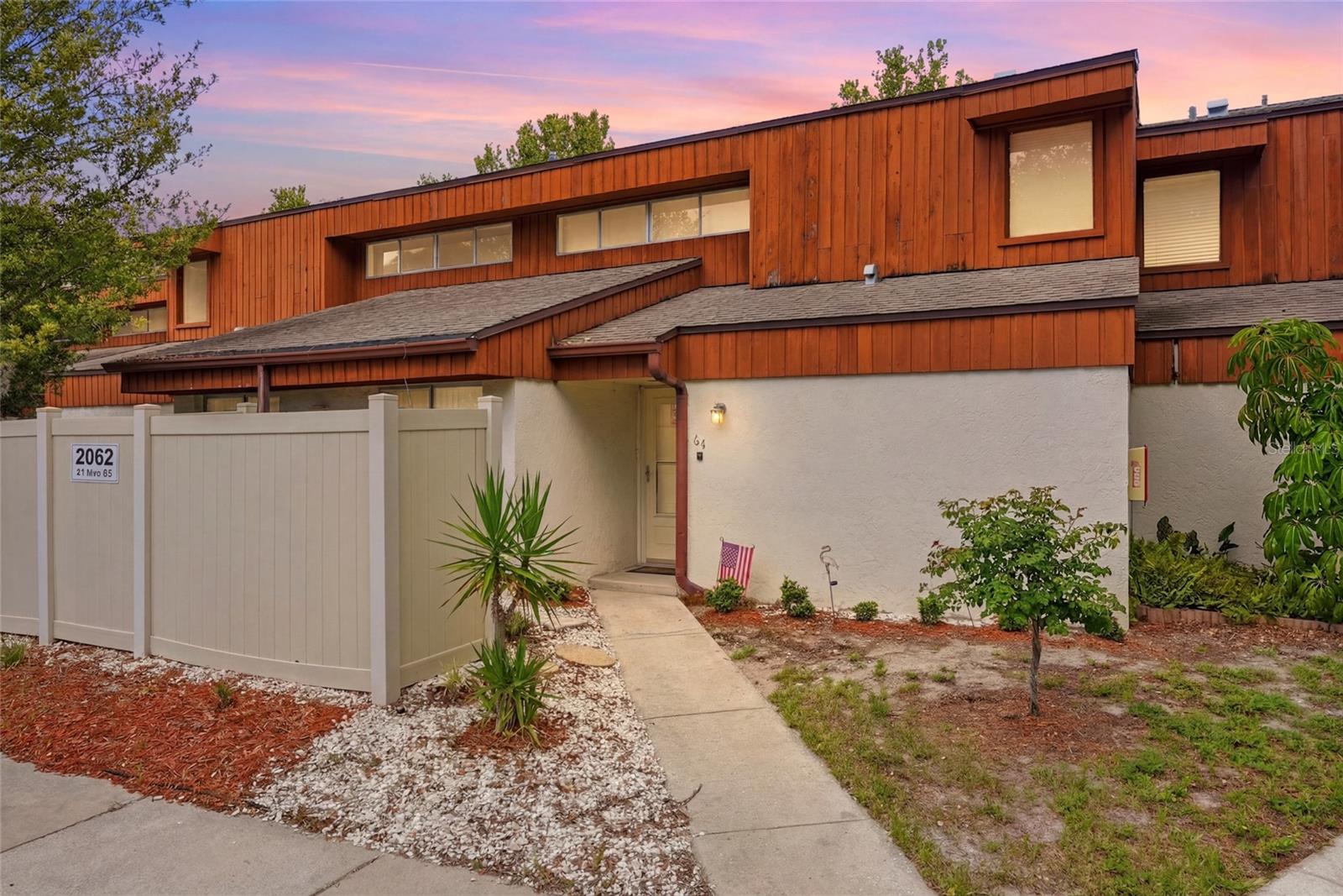 WOODLAKE 1 CONDO - Residential