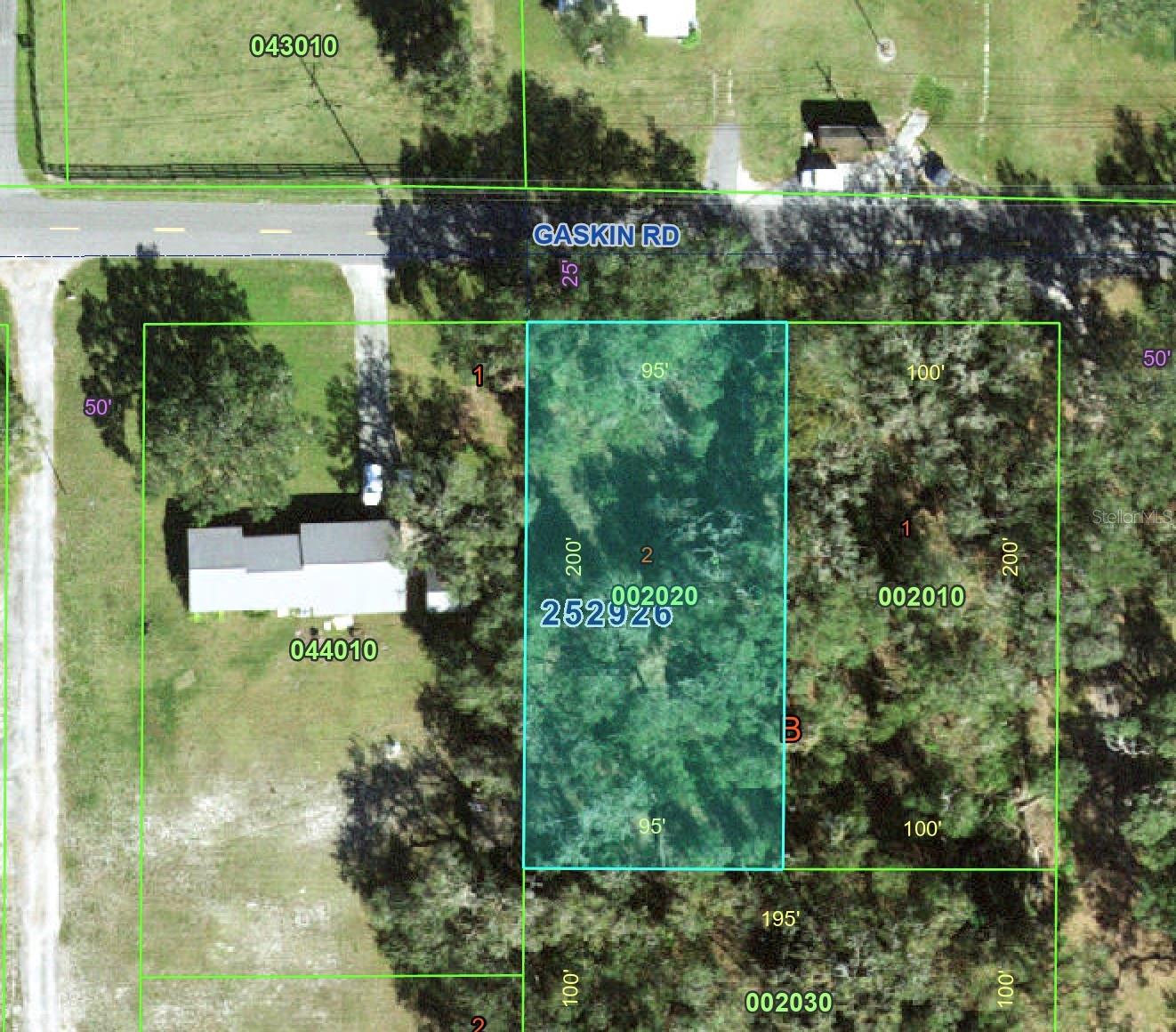 Build your dream home on one of these beautiful half-acre lots in Bartow! Offered exclusively with local custom builder Sackett & Sons Construction, these spacious homesites provide the perfect opportunity to create a home tailored to your lifestyle. Choose from a variety of thoughtfully designed floor plans or bring your own plans, and let their experienced team build the custom home you've always envisioned.

Located just off Gaskin Road, these lots offer the freedom of country-style living without the restrictions of a subdivision. There are no HOA or CDD fees, giving you the flexibility to park your boat, RV, camper, work trailer, build a detached workshop, add a chicken coop, or plant the garden you've always wanted—the possibilities are endless.

With approximately half an acre of space, you'll have plenty of room to spread out while still being conveniently located near shopping, dining, schools, and major roadways. Whether you're dreaming of a peaceful retreat, room for all your toys, or a truly custom home built to fit your lifestyle, these lots offer the perfect place to make it happen. 

Parcel IDs:
• 252926362100002020
• 252926362100002010