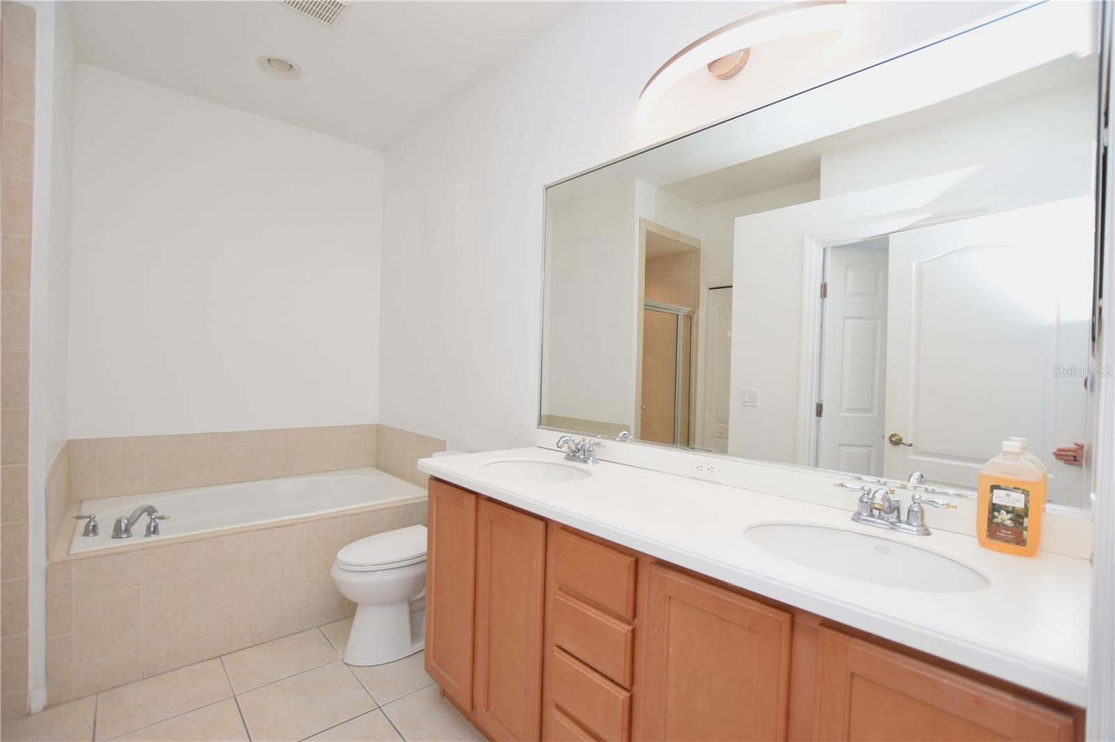 CHELSEA OAKS - Residential Lease