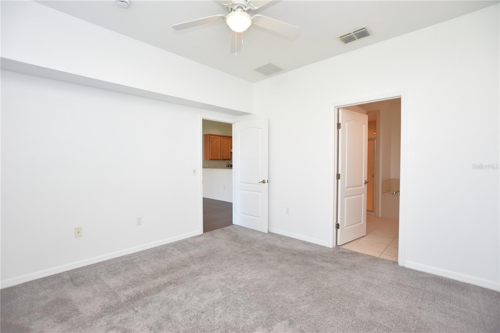 CHELSEA OAKS - Residential Lease