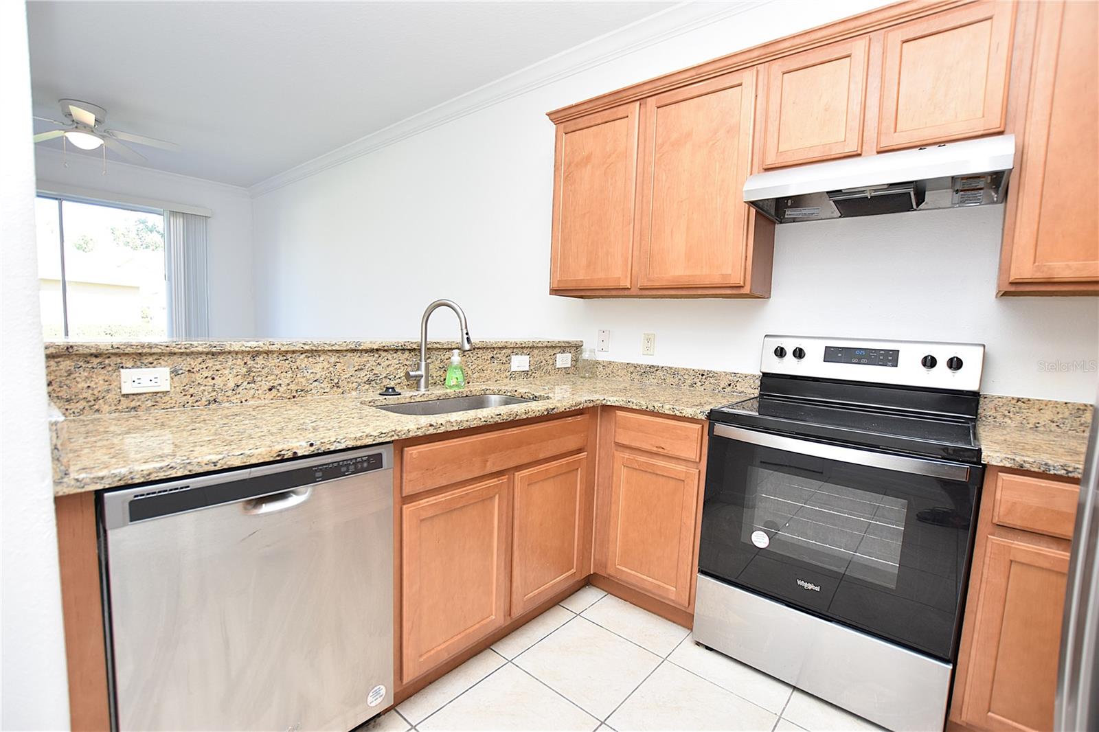 CHELSEA OAKS - Residential Lease