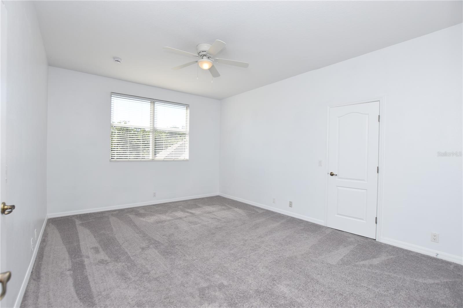 CHELSEA OAKS - Residential Lease