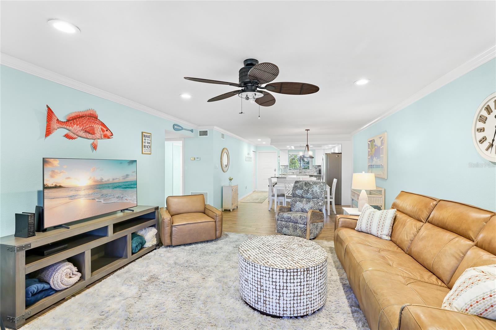 WESTBAY POINT & MOORINGS II - Residential