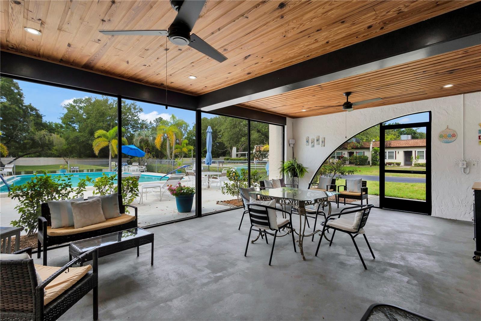 HIGHLAND LAKES MISSION GROVE CONDO - Residential
